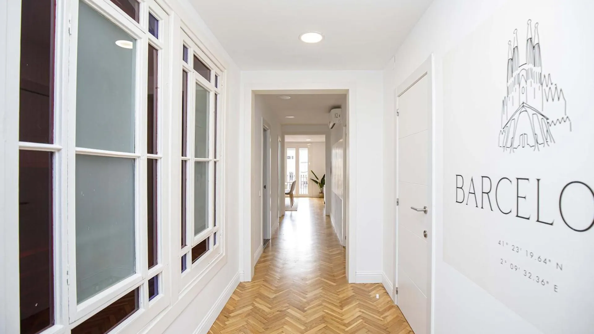 Stay U-Nique Apartments Rambla Catalunya VI برشلونة